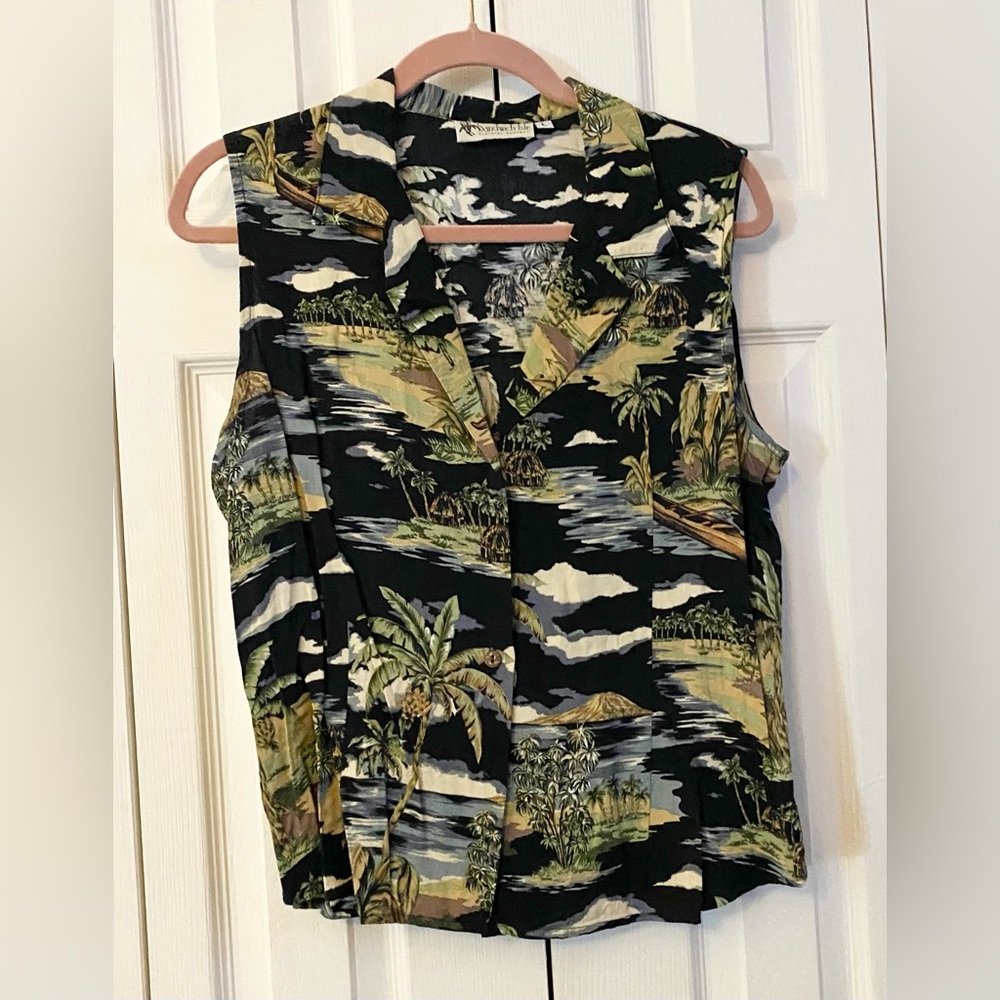 Aloha Print Sleeveless Top by Sandwich Island